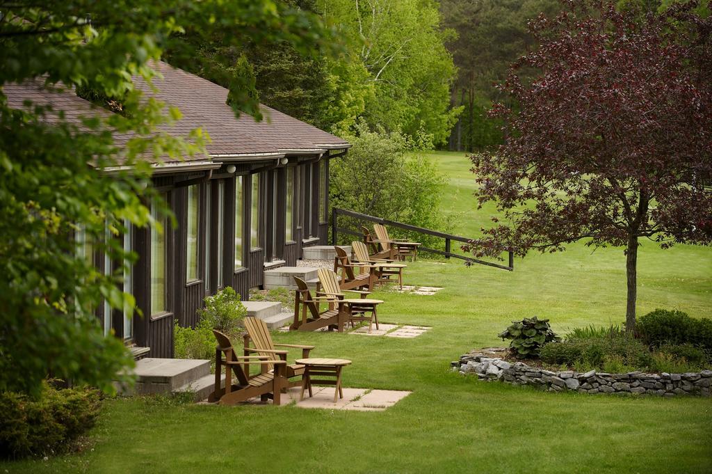 Pinestone Resort, Conference Centre, Spa & Golf Course Haliburton Exterior foto